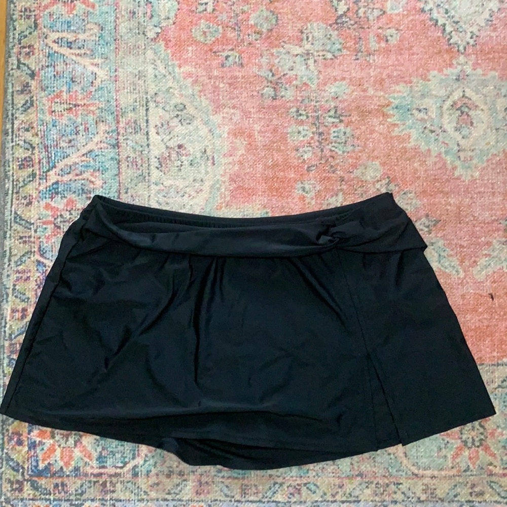2X black swimsuit bottom